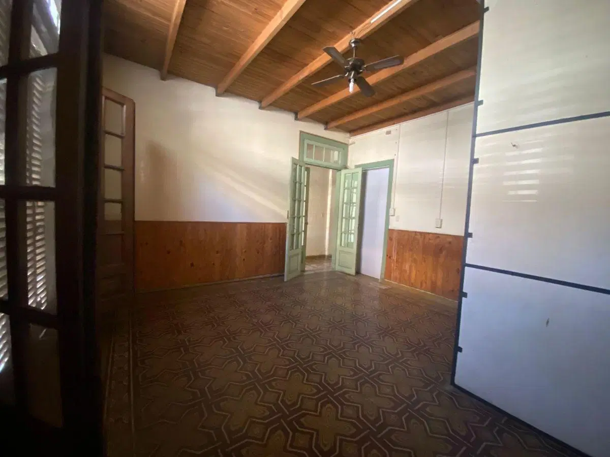 Casa en venta zona centro – posibilidad para edificar 4