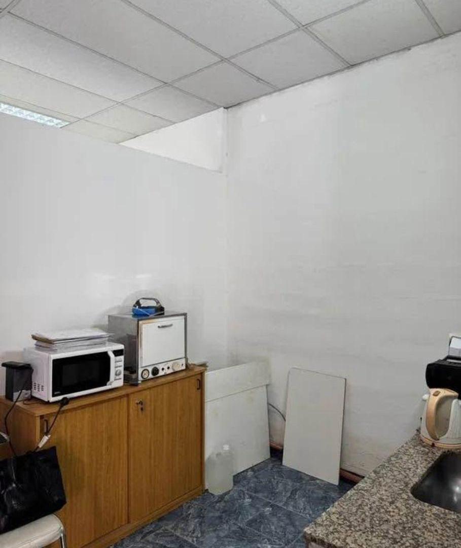 Foto de LOCAL COMERCIAL EN VENTA - AV DUARTE QUIRÓS, imagen 5