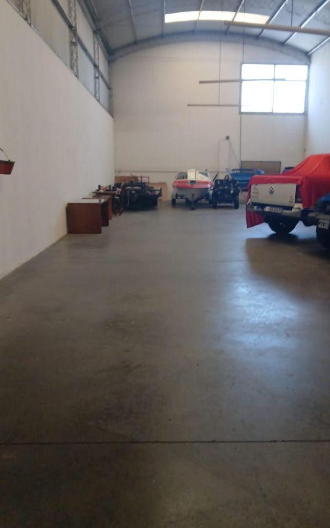 Foto de VENTA GALPON 300m2 EN BARRIO SAN MARTIN, imagen 4