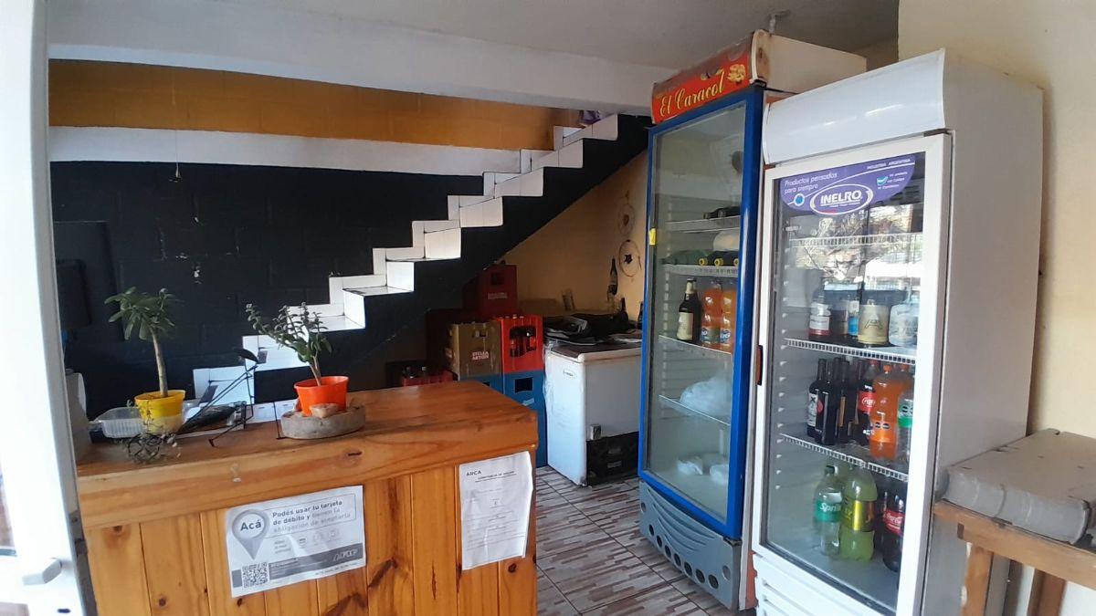 Foto de VENTA LOCAL COMERCIAL + DEPARTAMENTO, RIO CEBALLOS, imagen 4