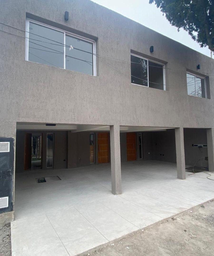 Dupléx en venta Barrio El Jardín – Luzuriaga, Maipú