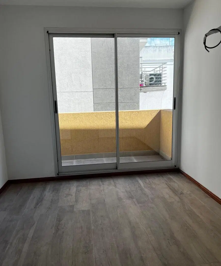 Departamento en Alquiler 2 Ambientes Velez Sarsfield 2