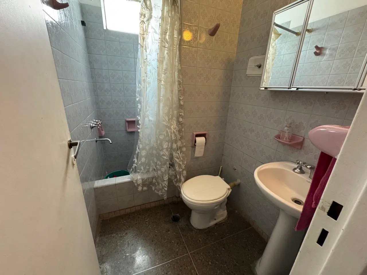 Venta Monoambiente Apto Credito en Ramos Mejía 5