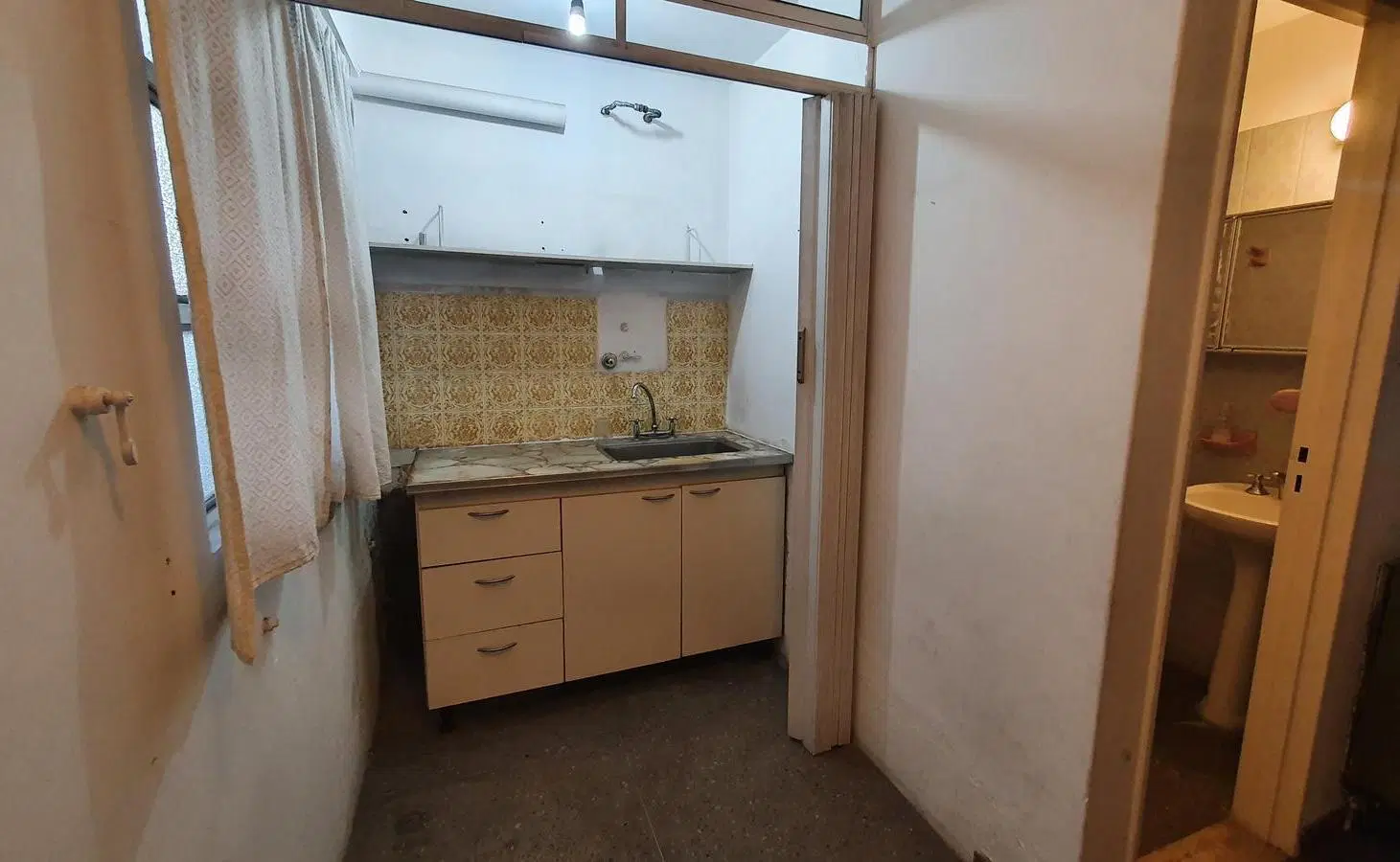 Venta Monoambiente Apto Credito en Ramos Mejía 2