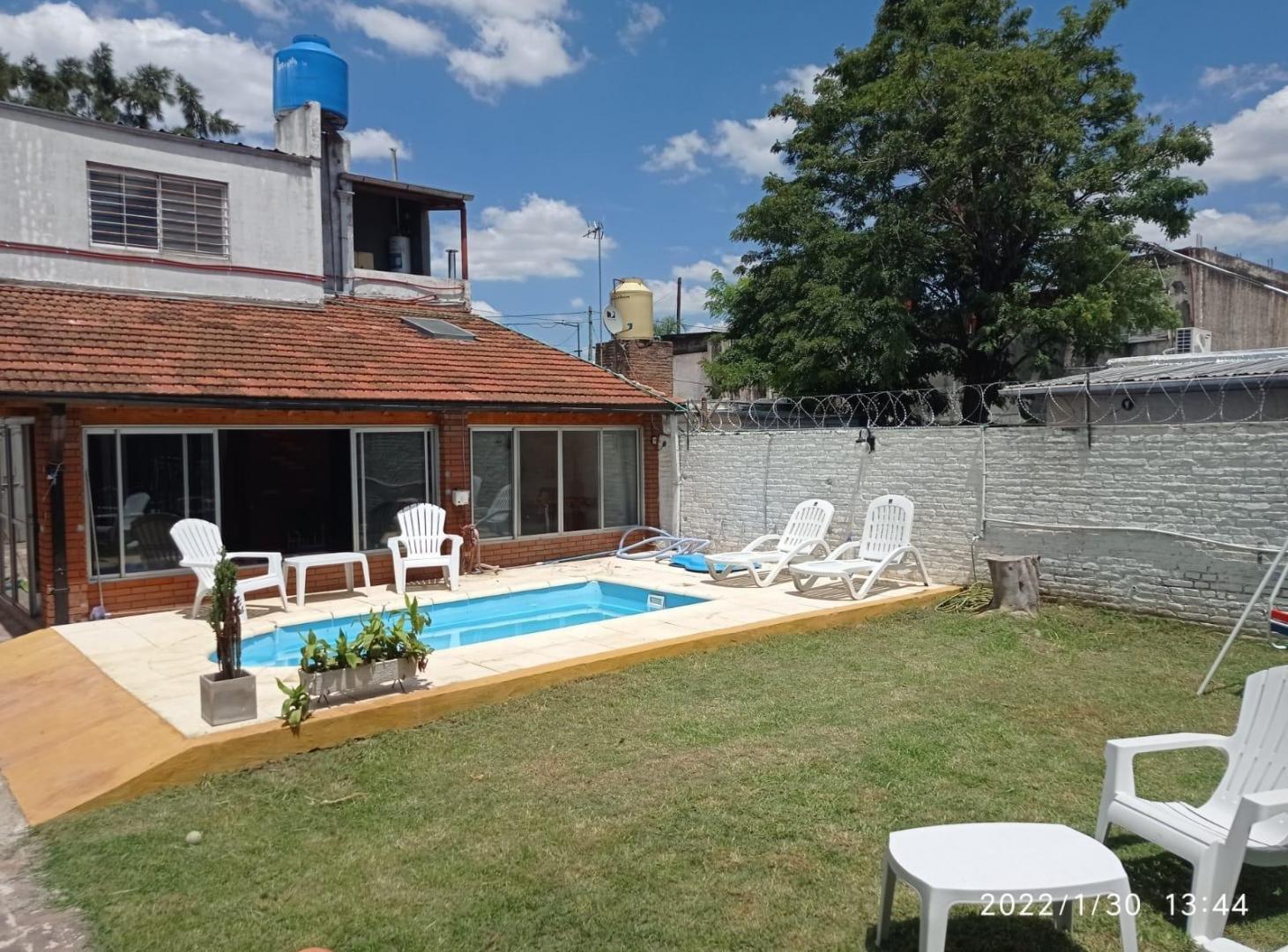 VENTA CASA MULTIFAMILIAR HURLINGHAM APTO CREDITO