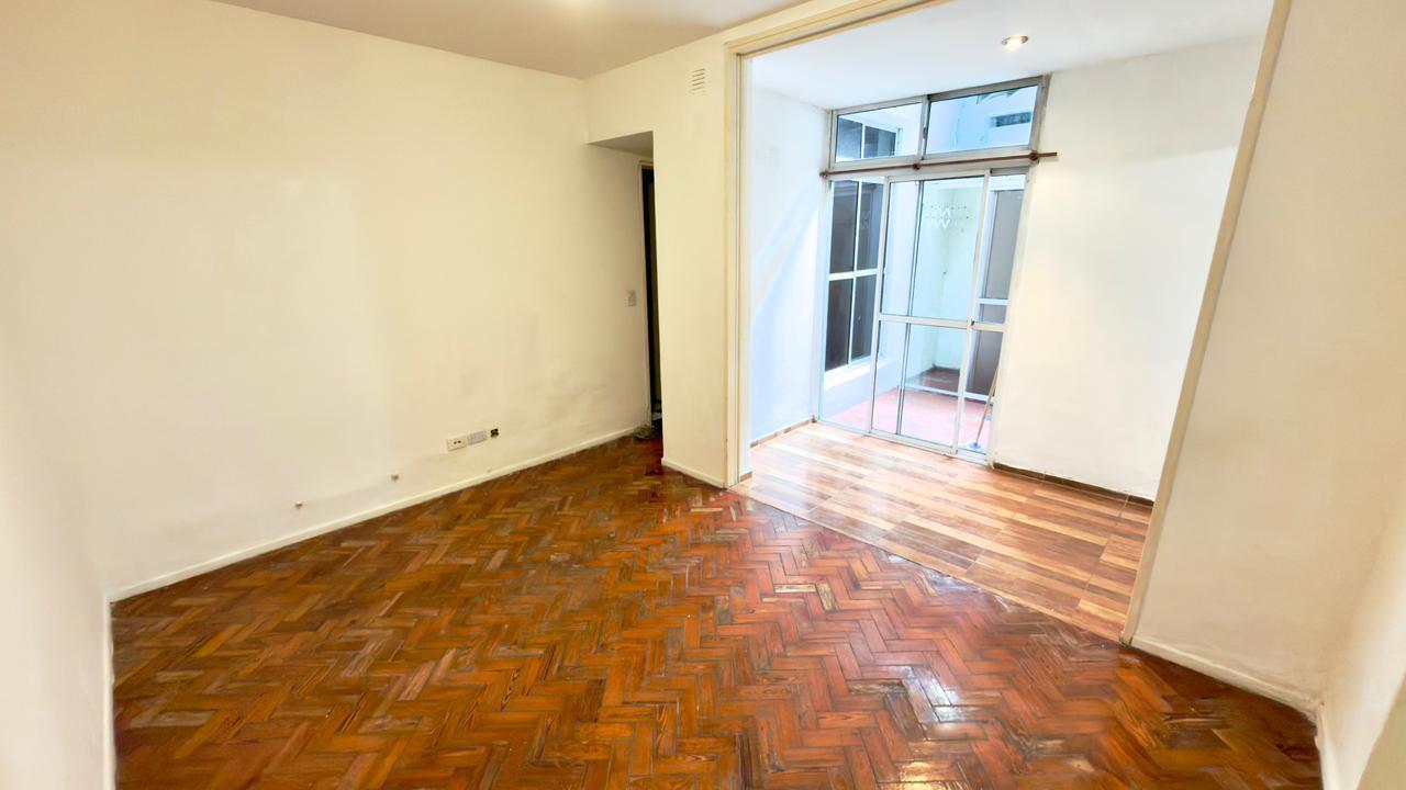 Foto de Alquiler Departamento 2 Ambientes Villa Urquiza Con Patio, imagen 3