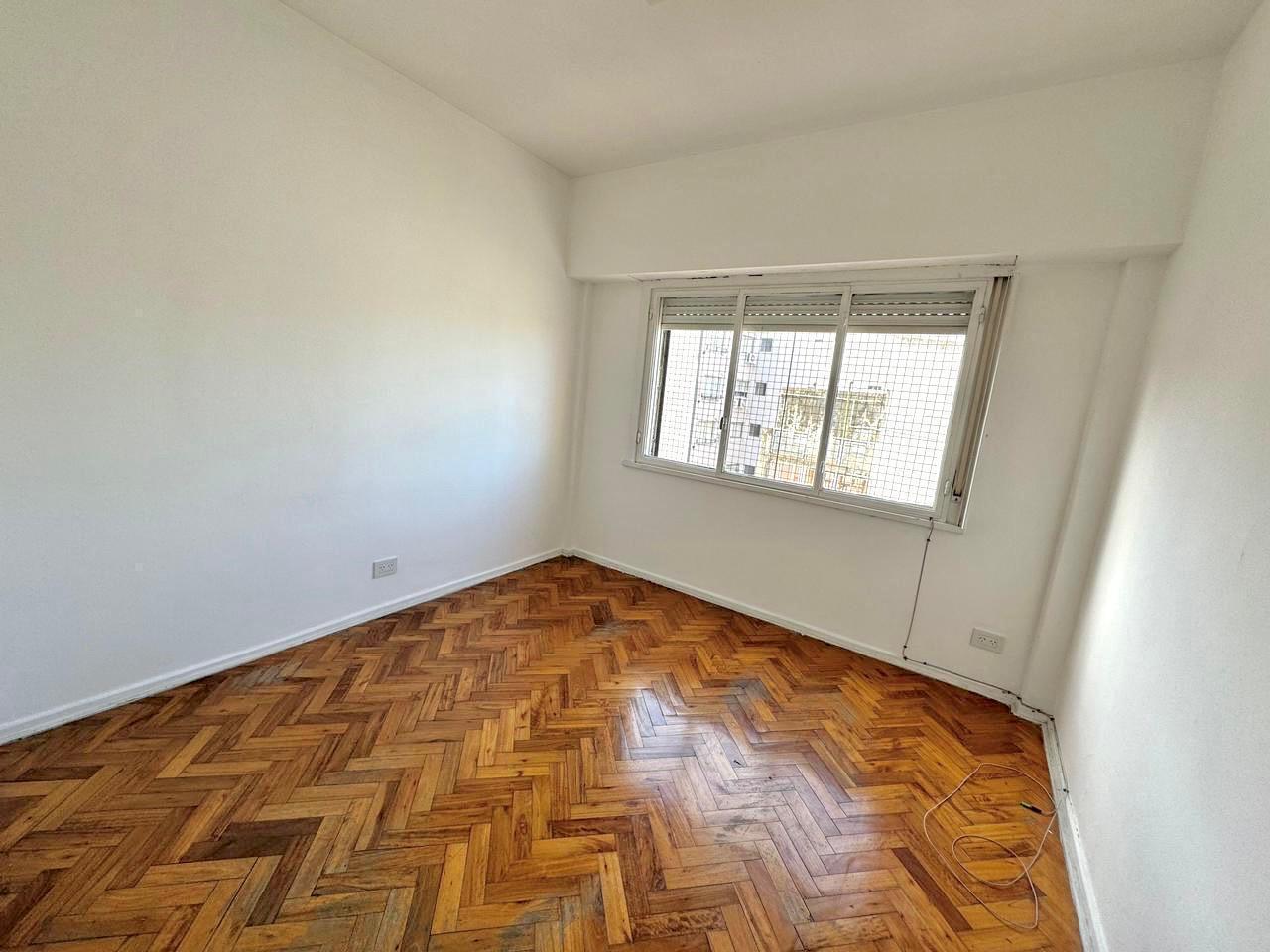 Foto de Venta Departamento 2 ambientes en Villa del Parque, imagen 4