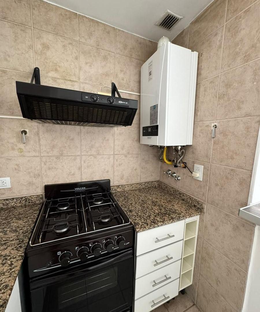 Foto de Venta Departamento Monoambiente con Renta Villa Pueyrredón, imagen 4