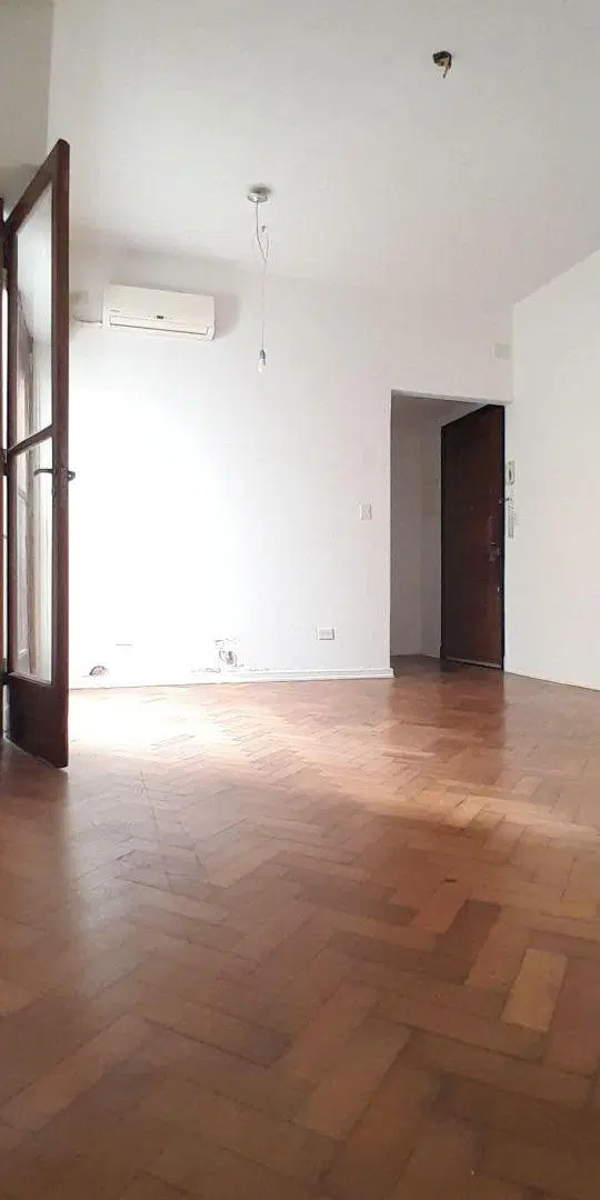 2 ambientes en venta en Coghlan 3