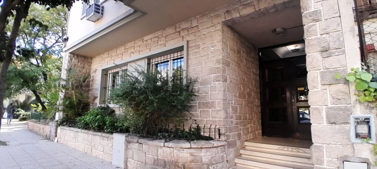 2 ambientes en venta en Coghlan 2