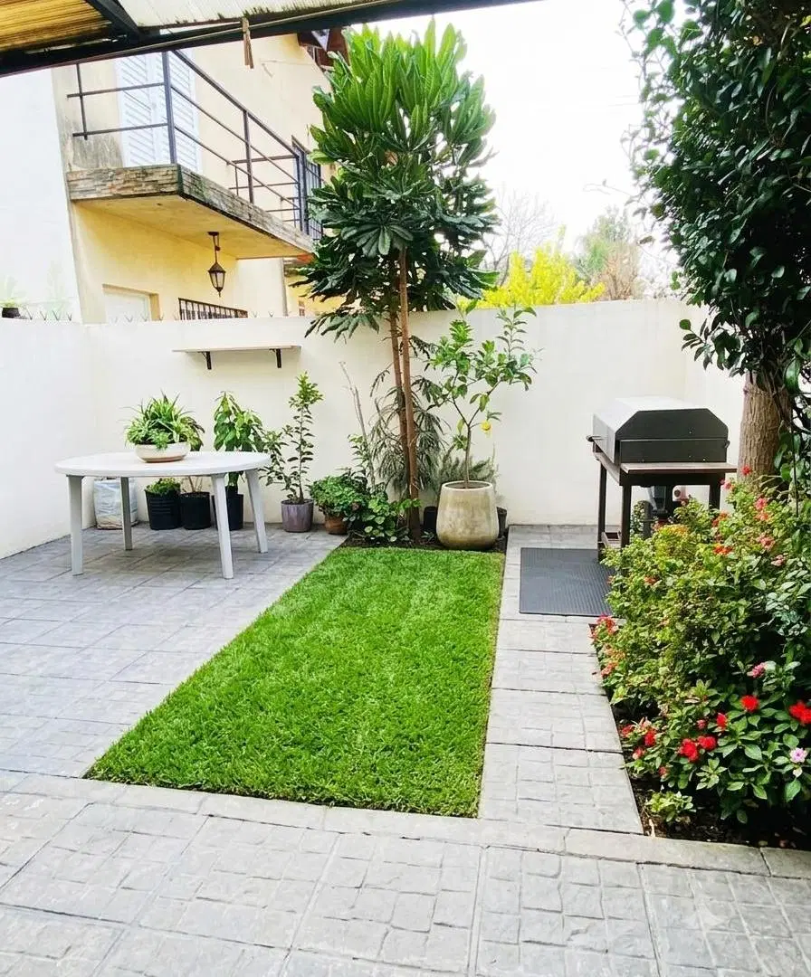 PH tipo Casa en Venta 3