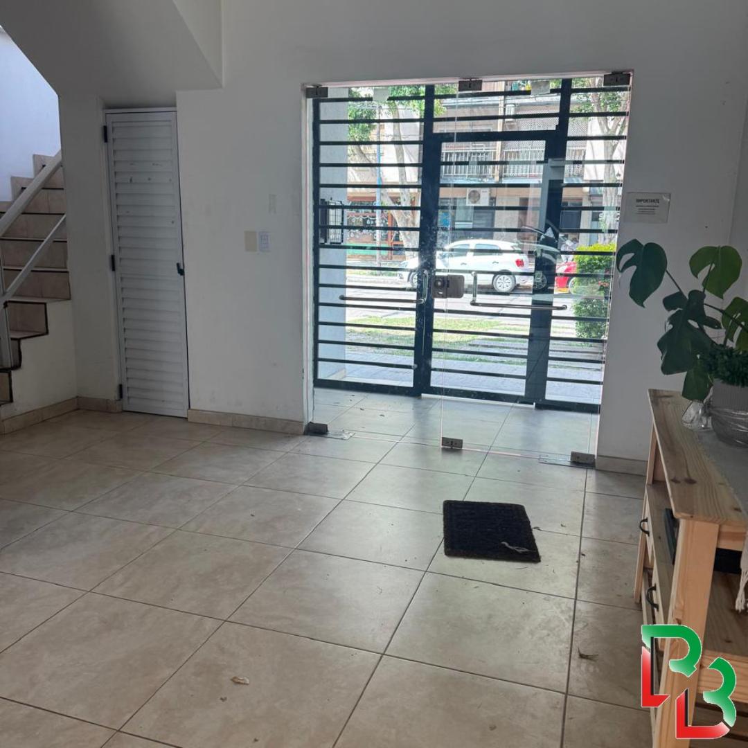 Foto de Vende Departamento En Bernal 3 Ambientes Con Cochera, imagen 3