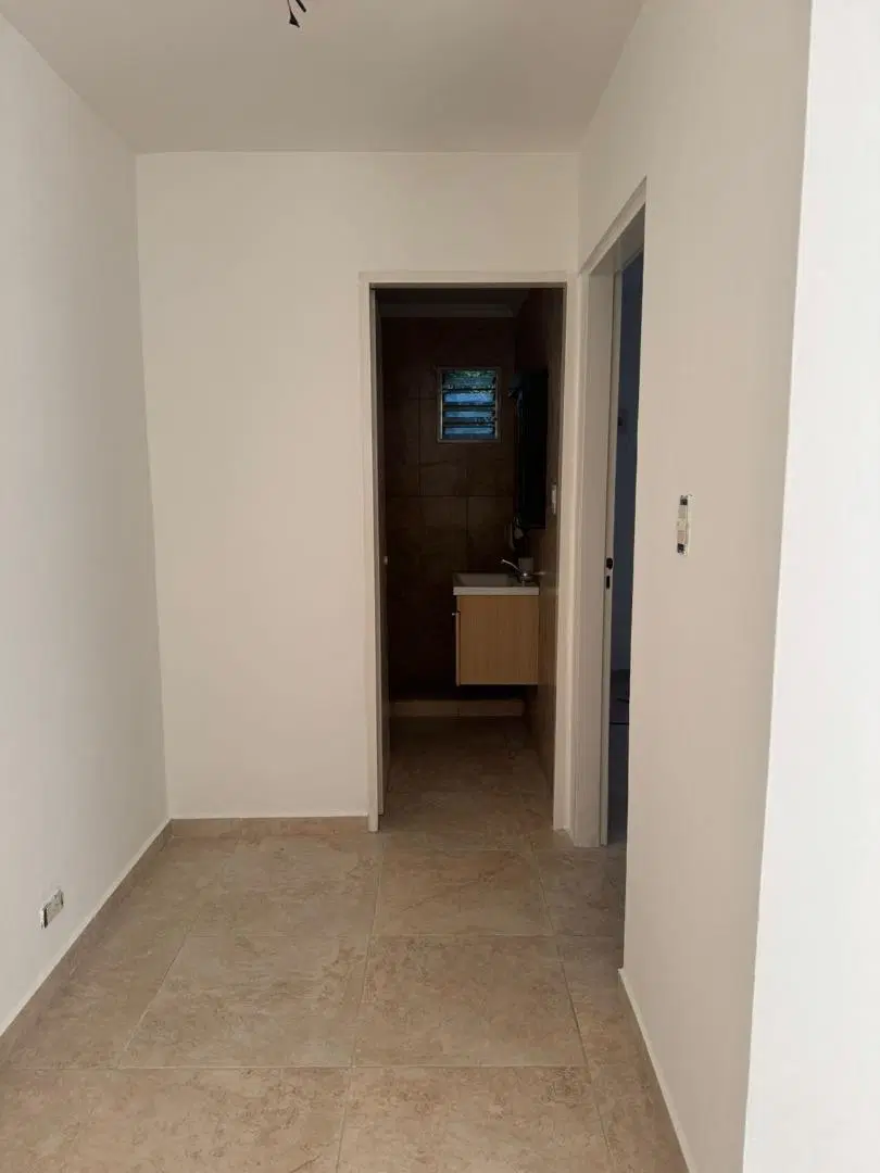 Departamento en alquiler de 2 ambientes con jardin km 50 2