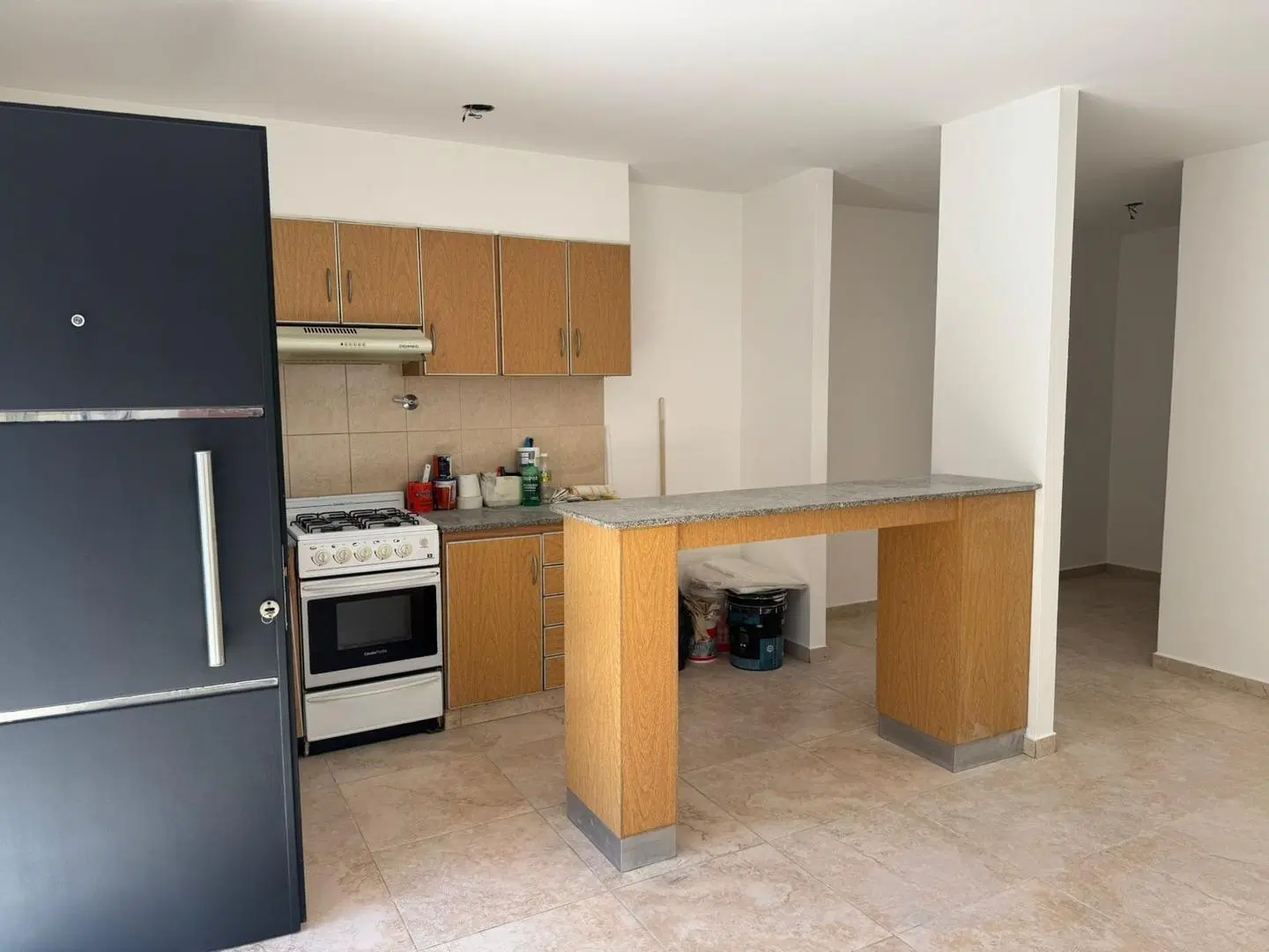 Departamento en alquiler de 2 ambientes con jardin km 50 1
