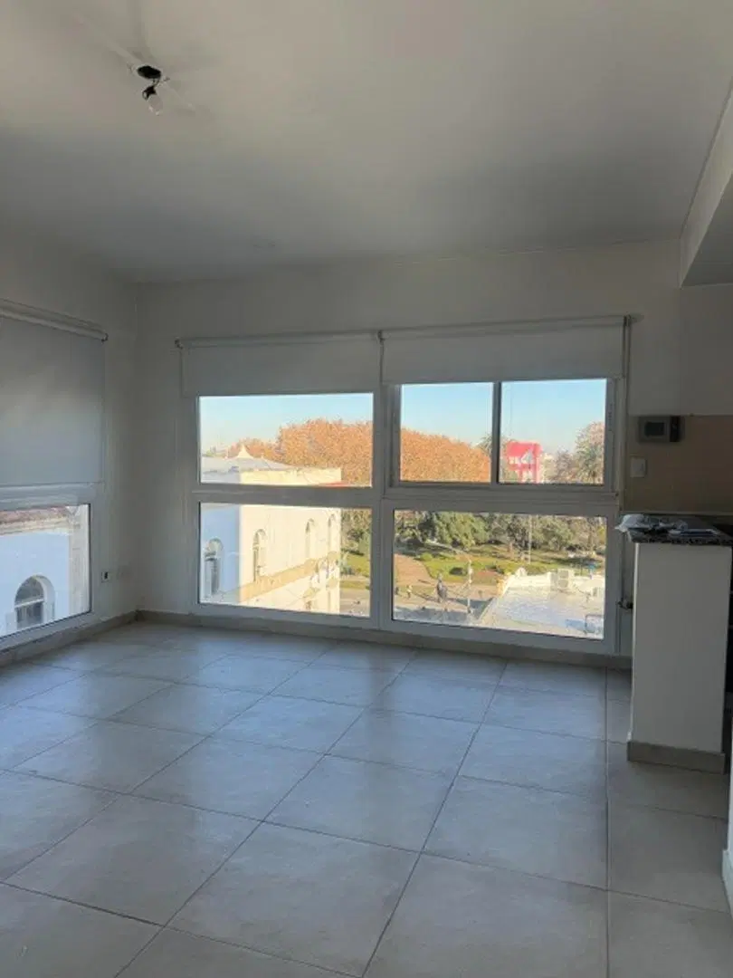 Departamento en alquiler de 2 ambientes en Pilar Centro 3