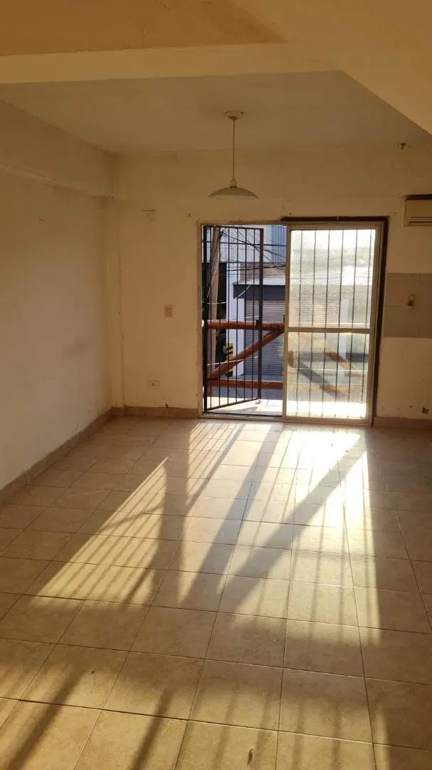 Duplex de 3 ambientes en alquiler en Pilar centro 5