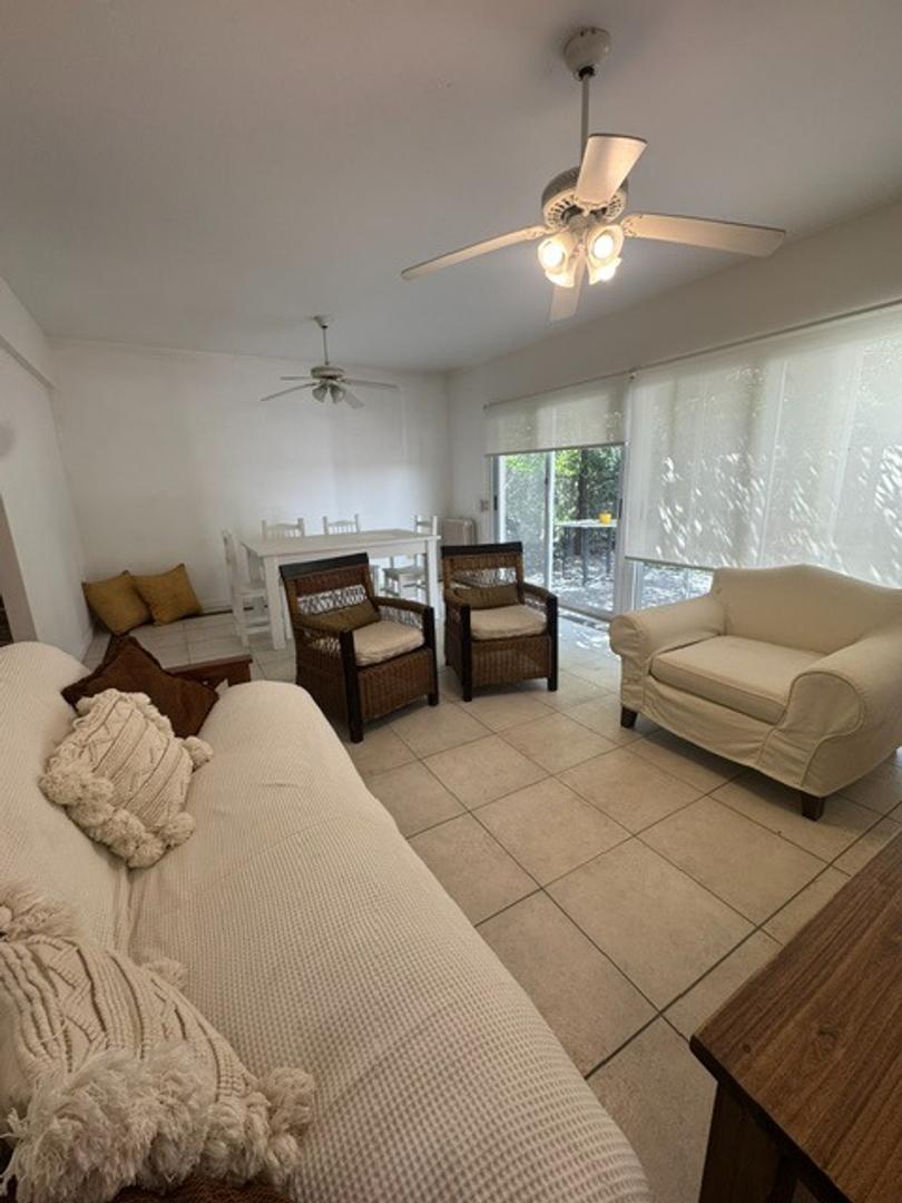 Foto de Departamento de 3 ambientes en alquiler en Las Mercedes, imagen 3