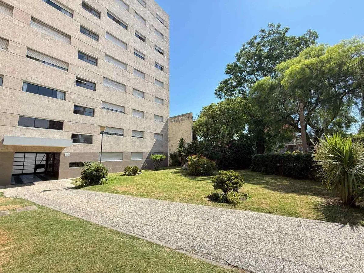 VENTA APARTAMENTO 2 DORMITORIOS GARAJE MALVIN 1