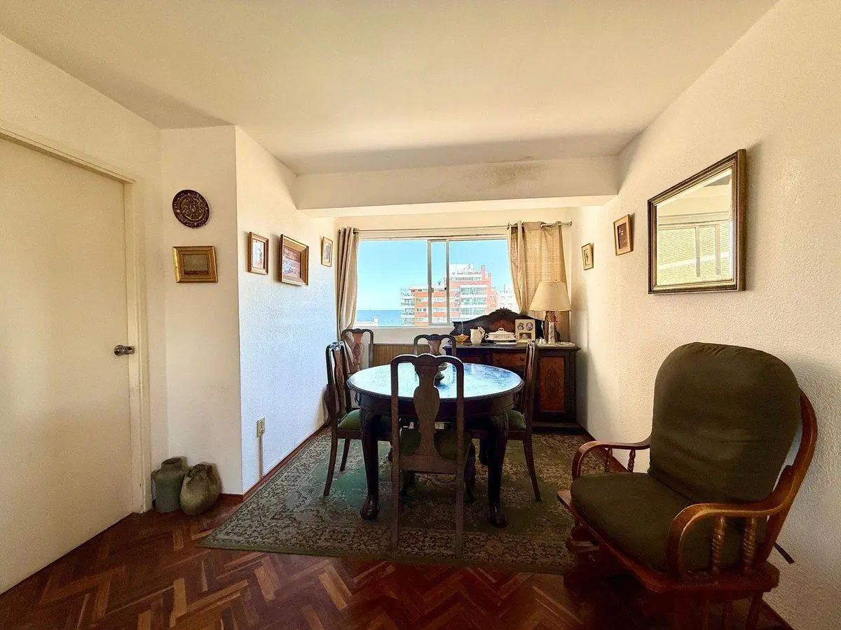 VENTA APARTAMENTO 2 DORMITORIOS GARAJE MALVIN 2