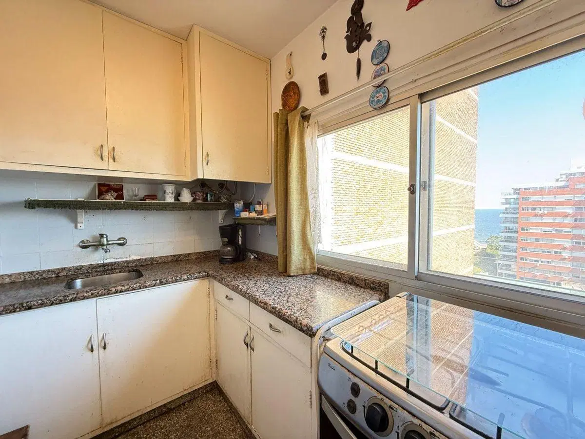 VENTA APARTAMENTO 2 DORMITORIOS GARAJE MALVIN 5