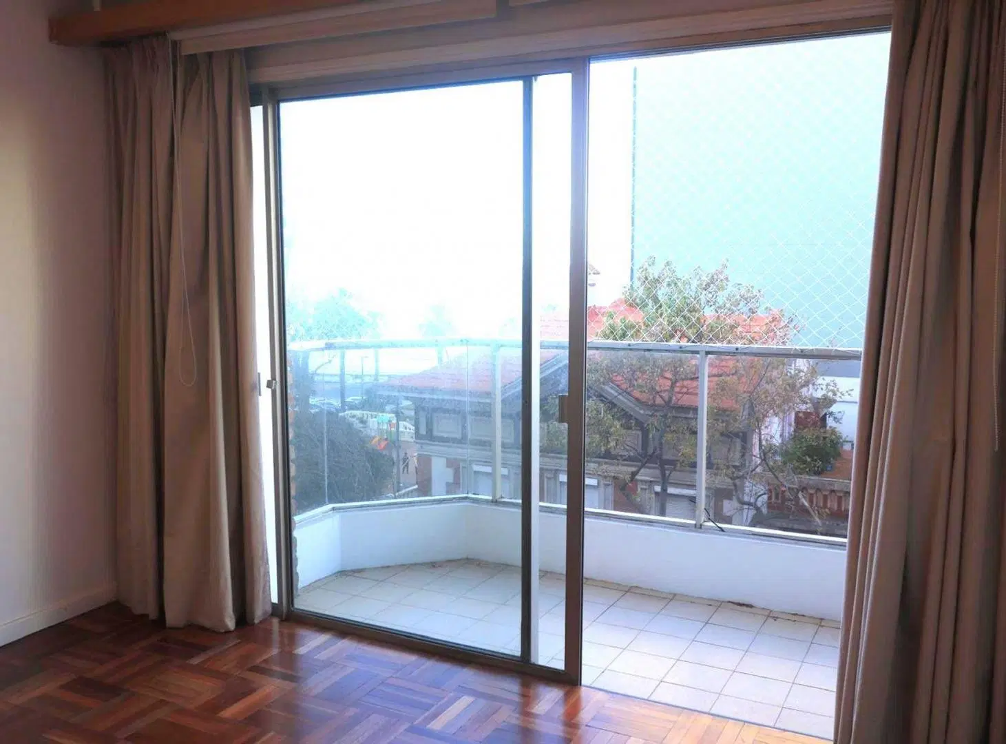 ALQUILER POCITOS APTO 3 DORM GGE BALCÓN 3 BAÑOS 3