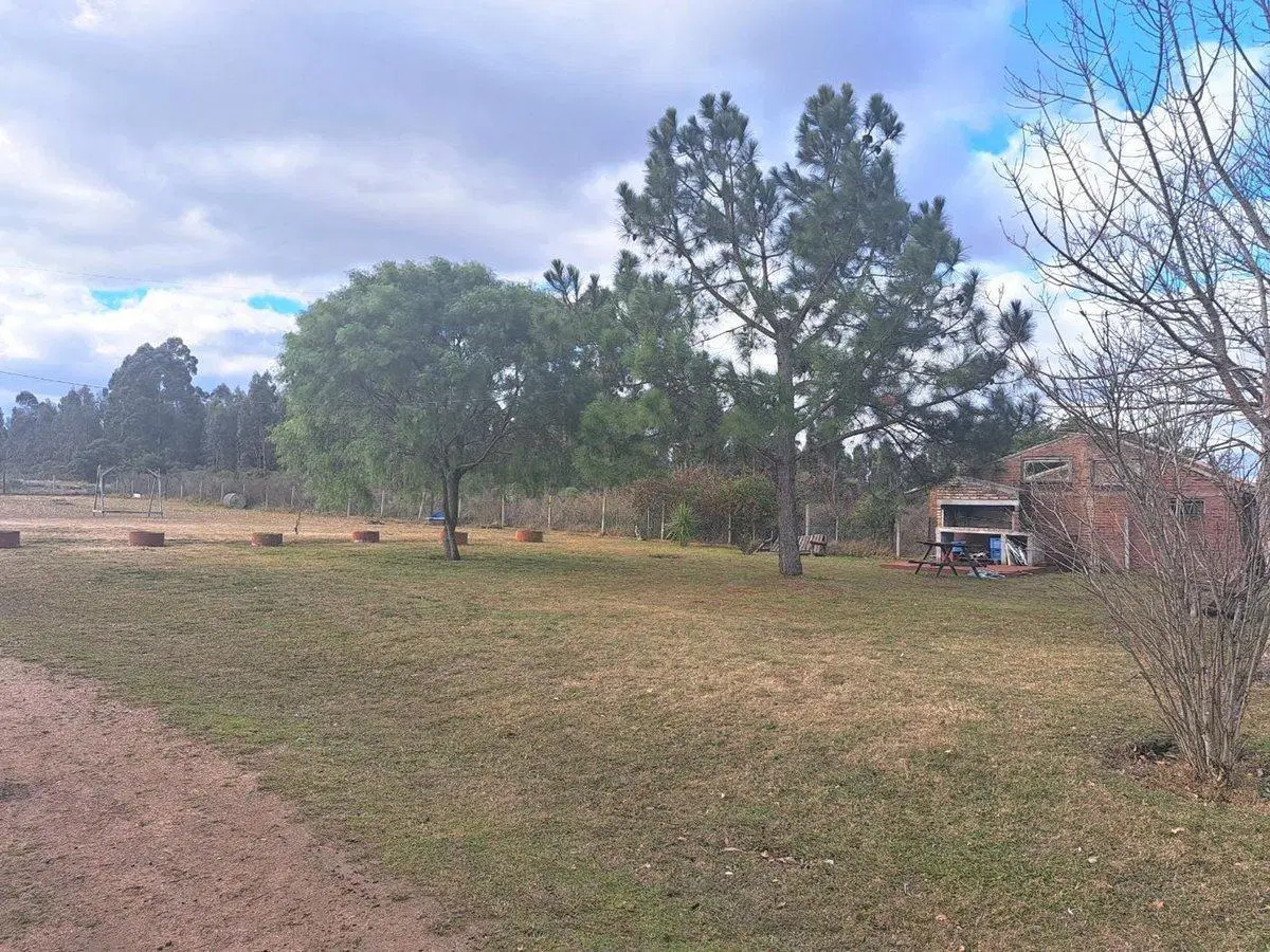 VENTA 2 CASAS GRAN TERRENO SAUCE CANELONES 5