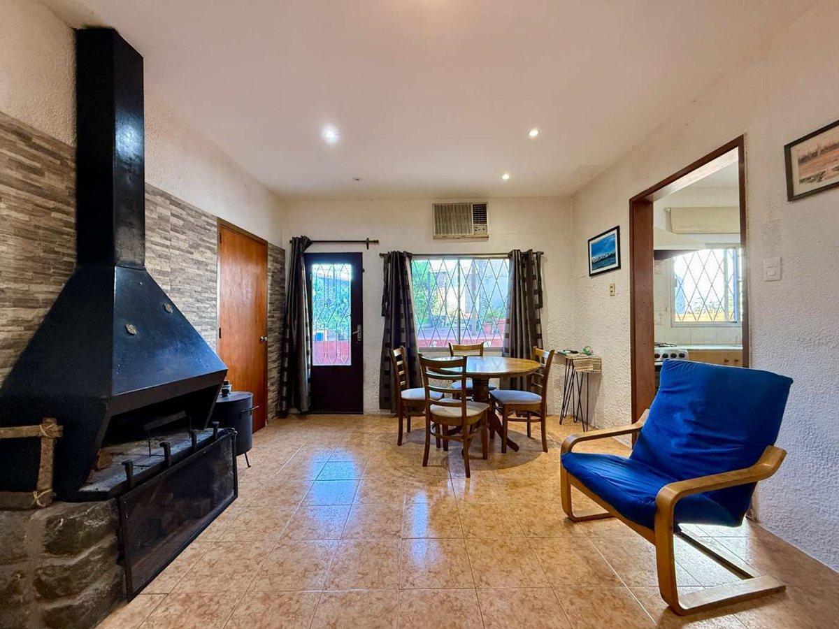 Venta Casa 3 Dormitorios Barbacoa Aires Puros