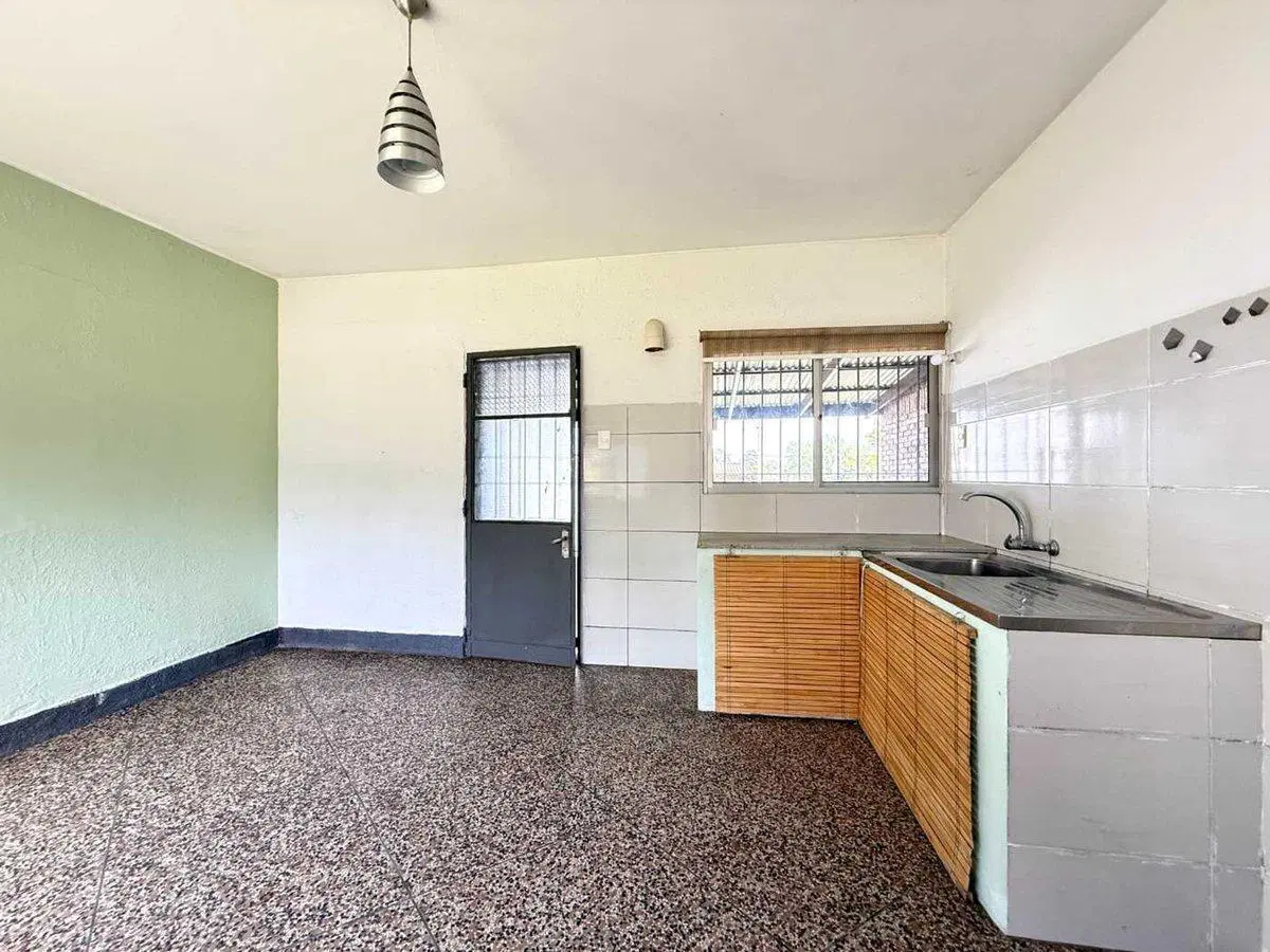 VENTA casa SAUCE 3 dormitorio garage jardín fondo 5