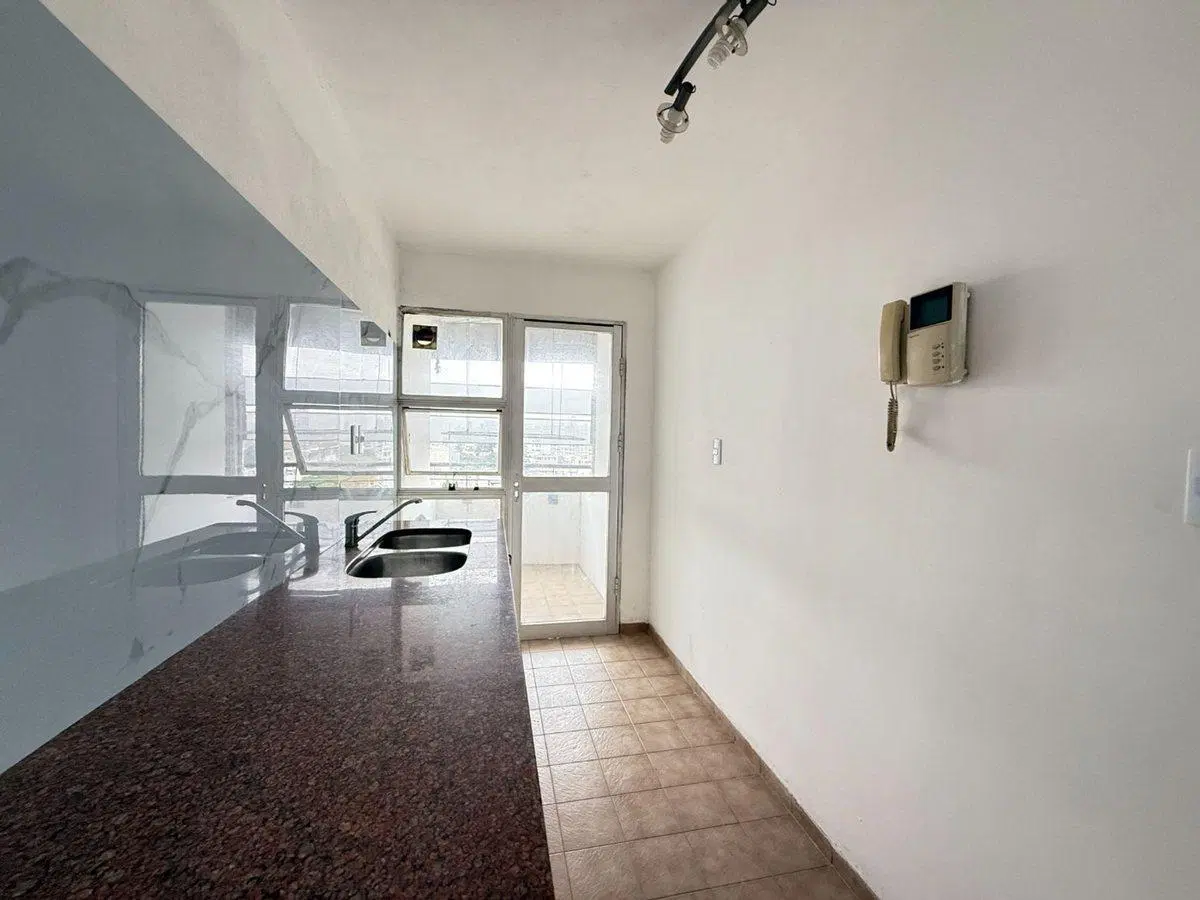 Venta Apartamento 3dormitorio balcón La Blanqueada 4