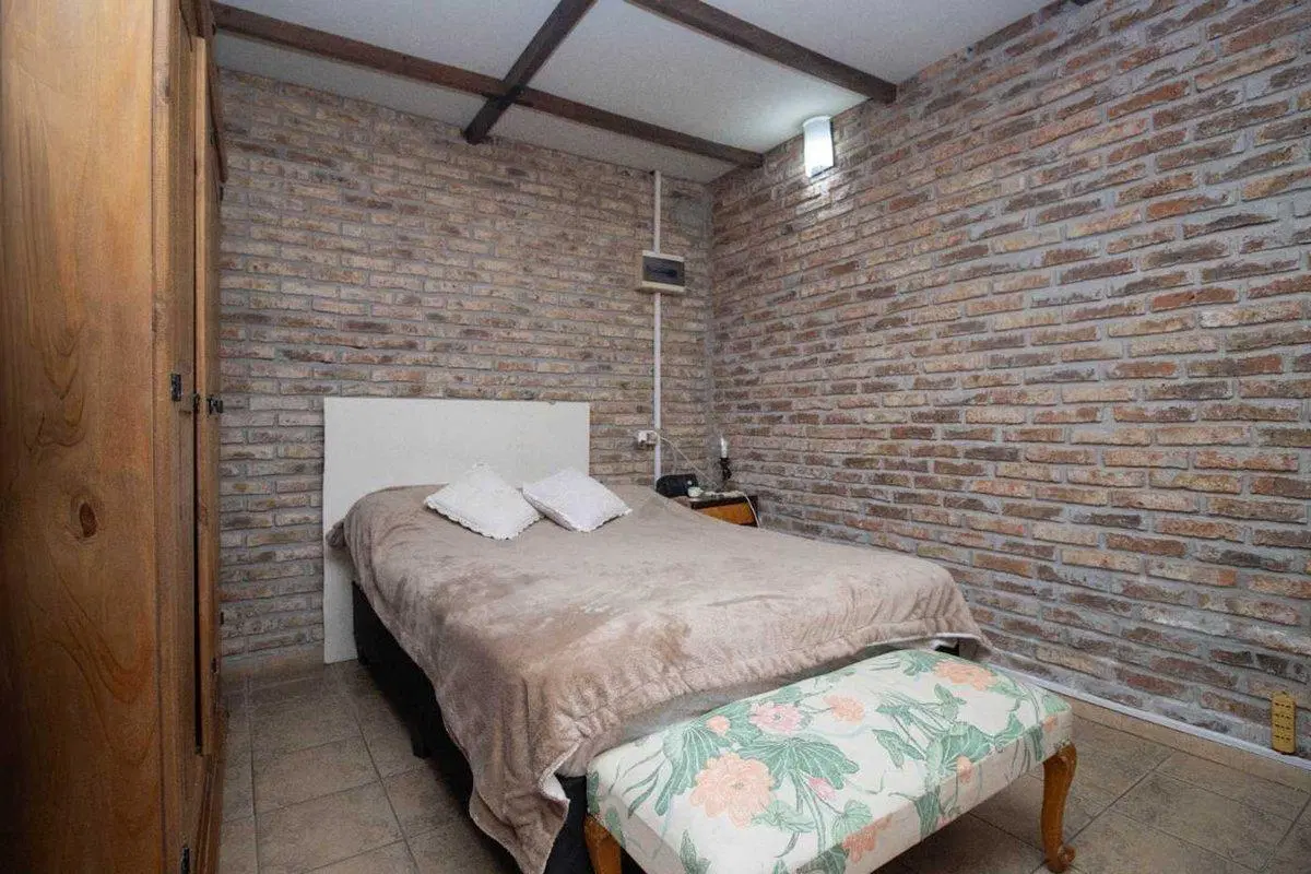 Venta Casa + 4 Apartamentos San Luis 4