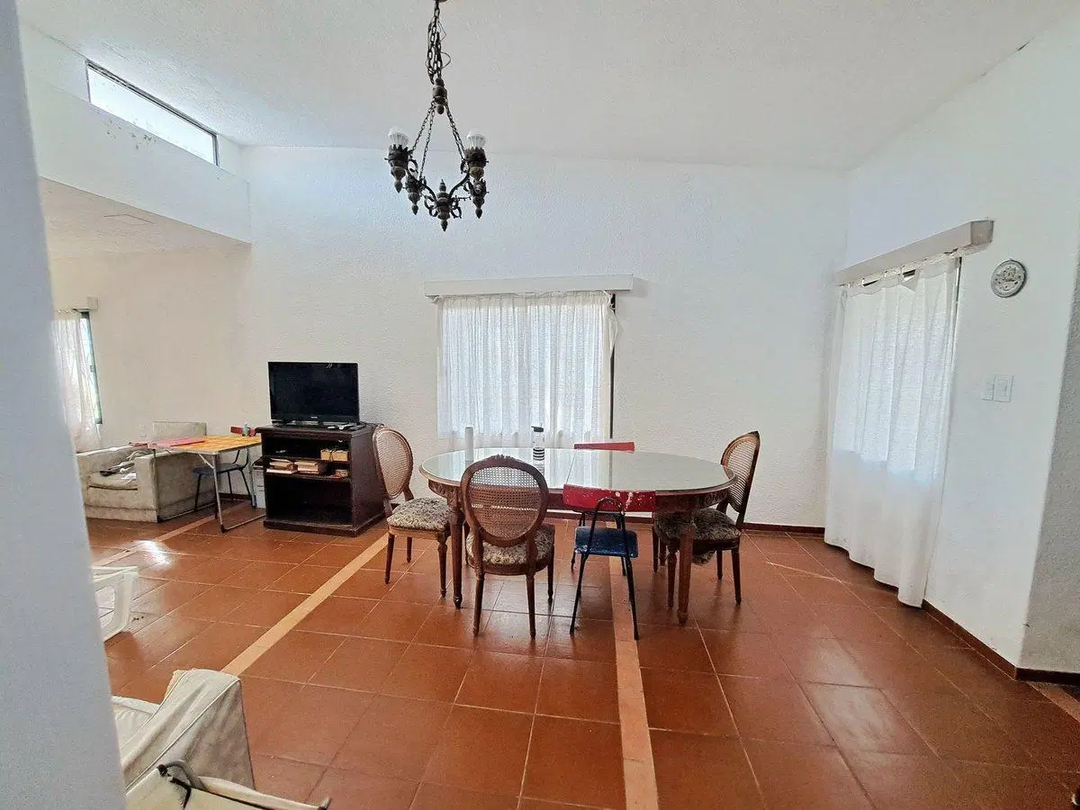 VENTA CASA 4 DORMITORIOS 2 BAÑOS PARQUE DEL PLATA 5