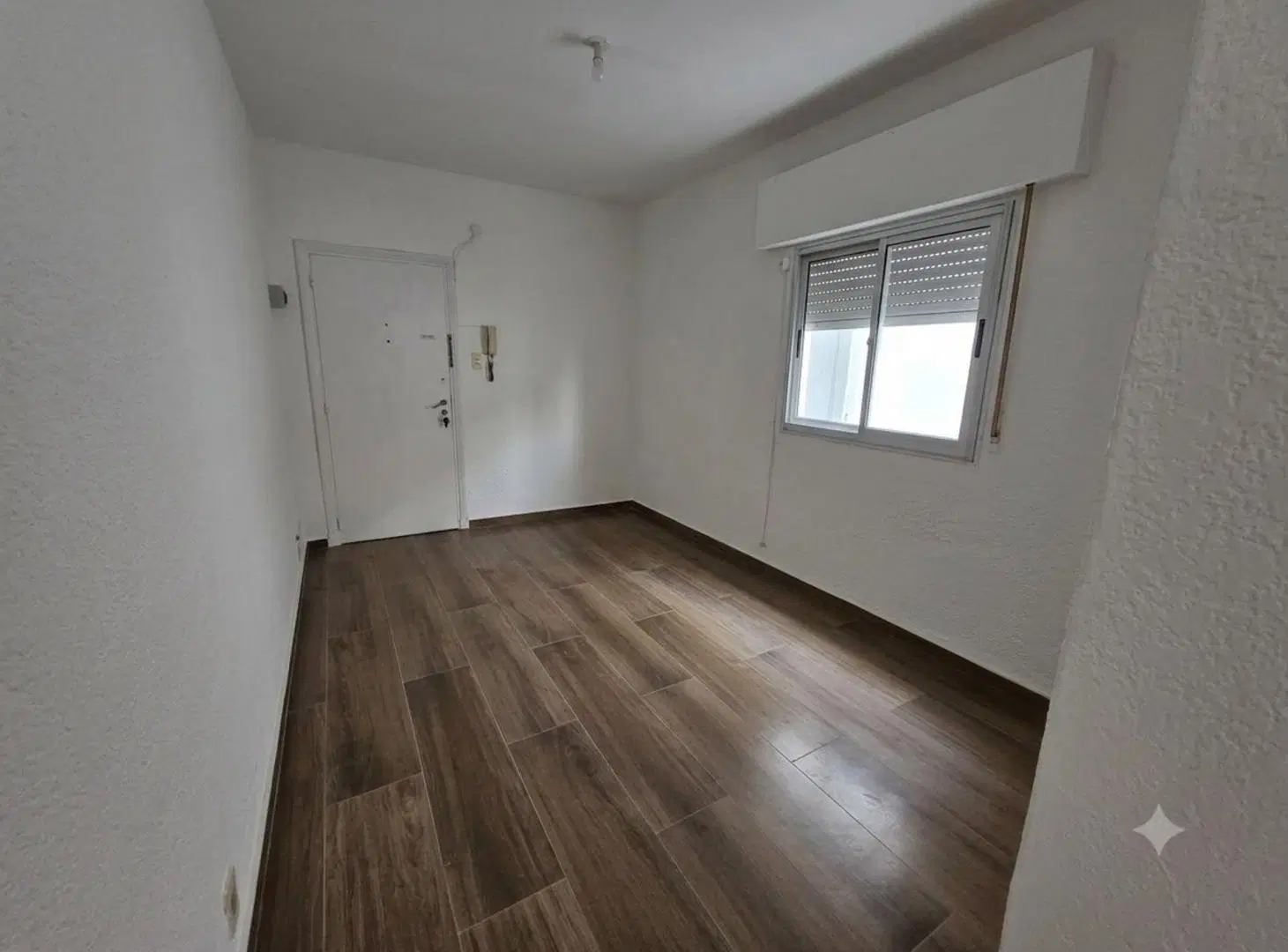 Alquilo apartamento 1 dormitorio y patio Palermo 1