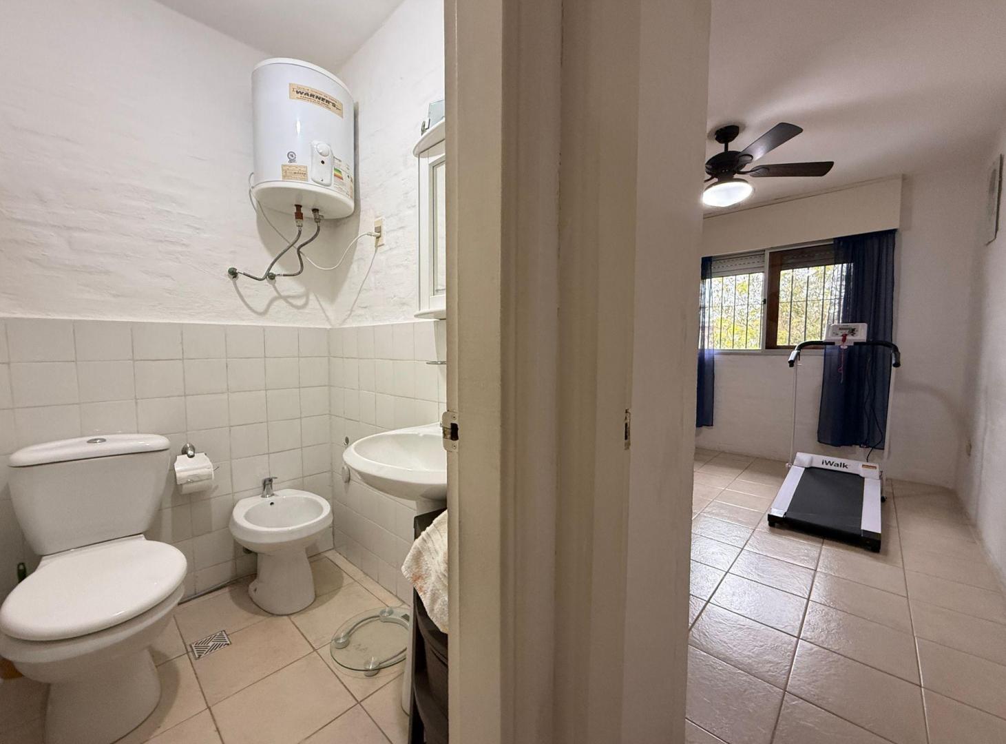 Foto de VENTA Apartamento 2 Dormitorios Villa Colon, imagen 2