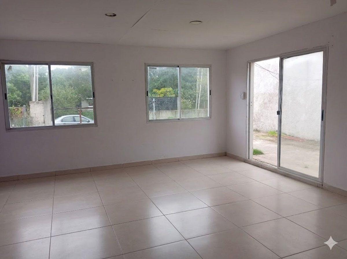 Foto de Venta casa en Cuchilla Alta con salón barbacoa, imagen 4