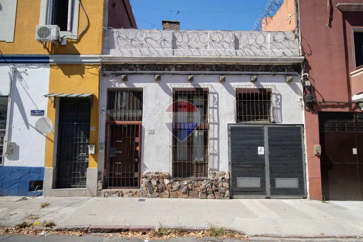 Venta casa - 2 Dormitorios - La Figurita 8
