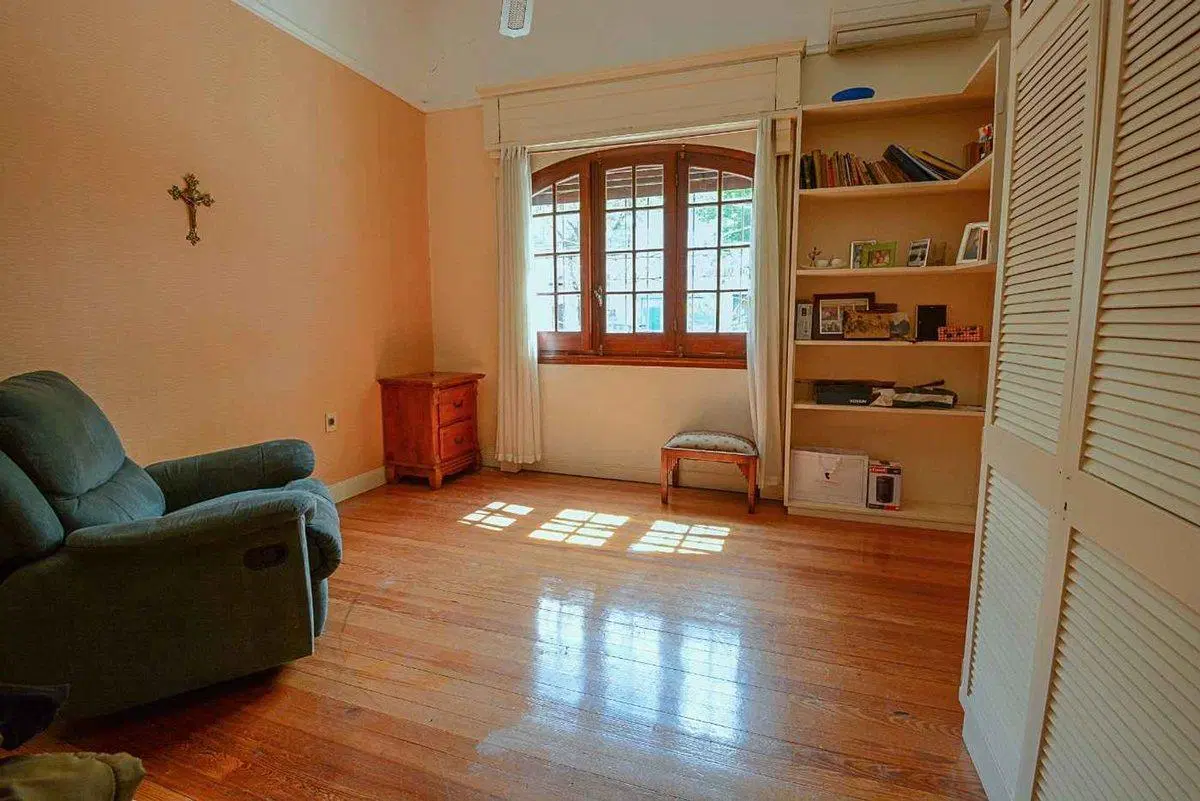 Venta casa PRADO 5 dorm, cochera, fondo, garaje 3