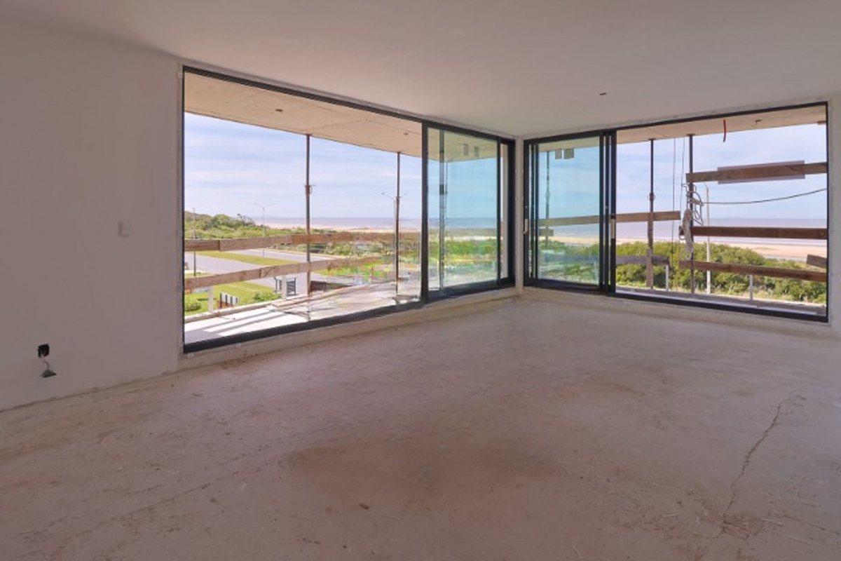 Foto de Venta apartamento 3 Dormitorios Barra de Carrasco, imagen 2