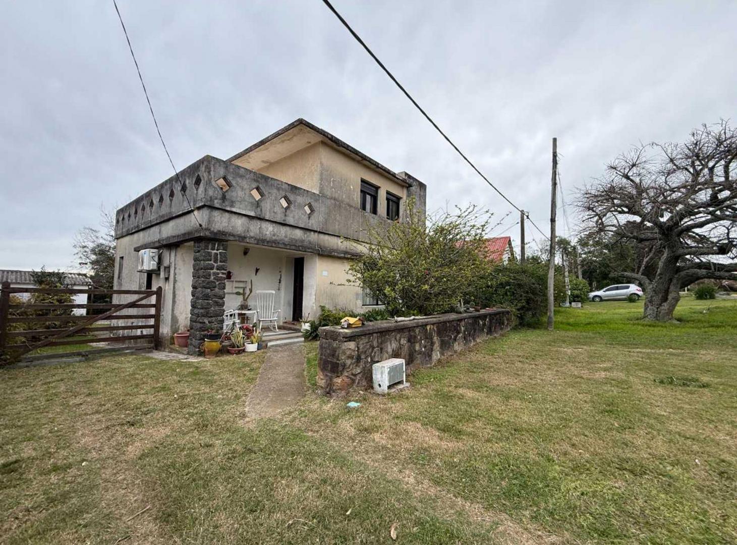 Foto de Venta casa NUDA PROPIEDAD Santa Lucia del Este, imagen 1