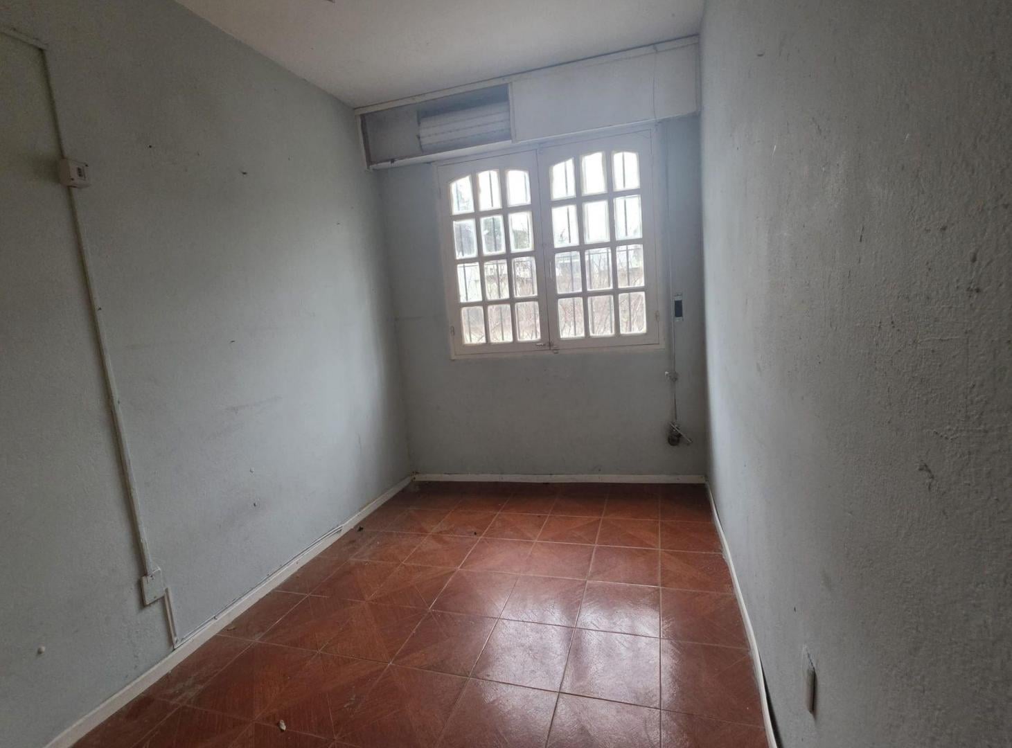 Foto de ALQUILER LOCAL COMERCIAL 6 AMBIENTES. LA COMERCIAL, imagen 4