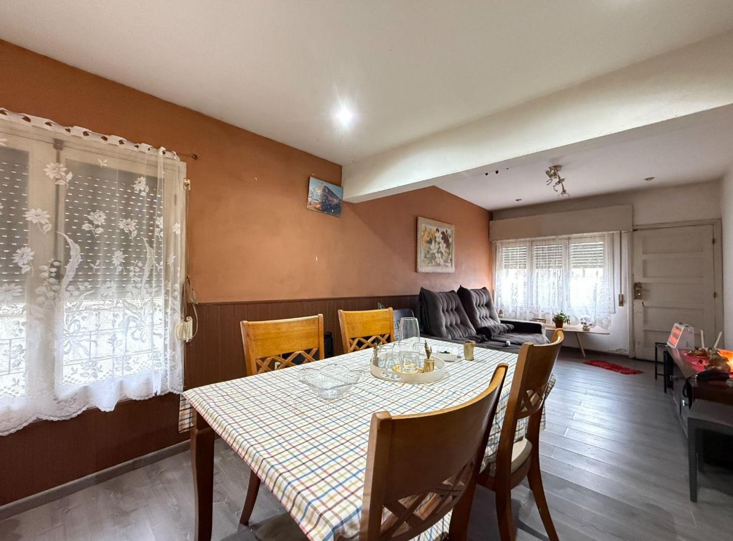 Foto de VENTA CASA Y APTO 3 Y 1 DORM LAS PIEDRAS RENTA., imagen 4