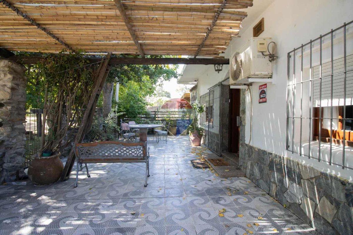 Foto de Venta Casa + 4 Apartamentos San Luis, imagen 1