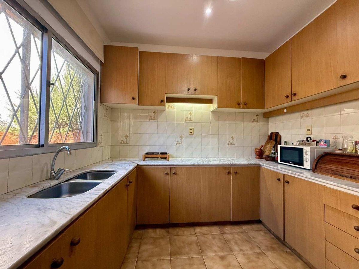 Foto de Casa de 3 dormitorios con barbacoa en Aires Puros, imagen 3