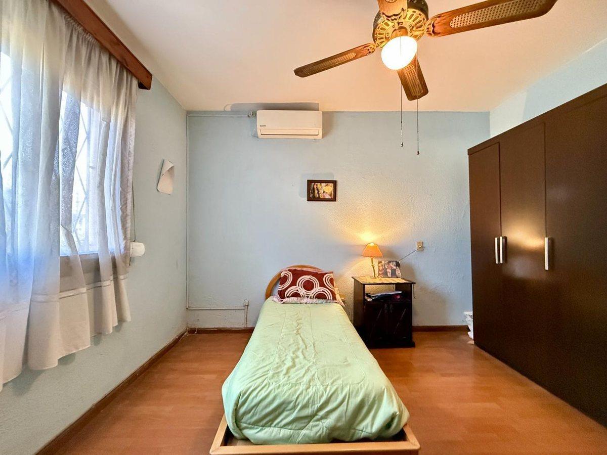 Foto de Casa de 3 dormitorios con barbacoa en Aires Puros, imagen 4