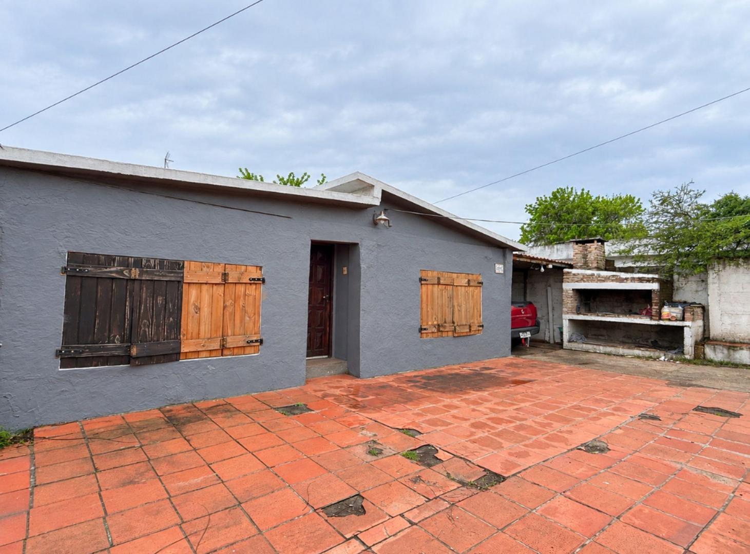 Foto de Venta de 2 casas de 1 y 2 dormitorios en Lezica, imagen 3
