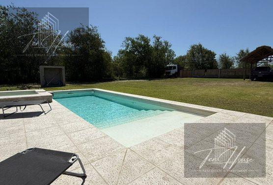 Casa quinta en Falda Del Carmen
