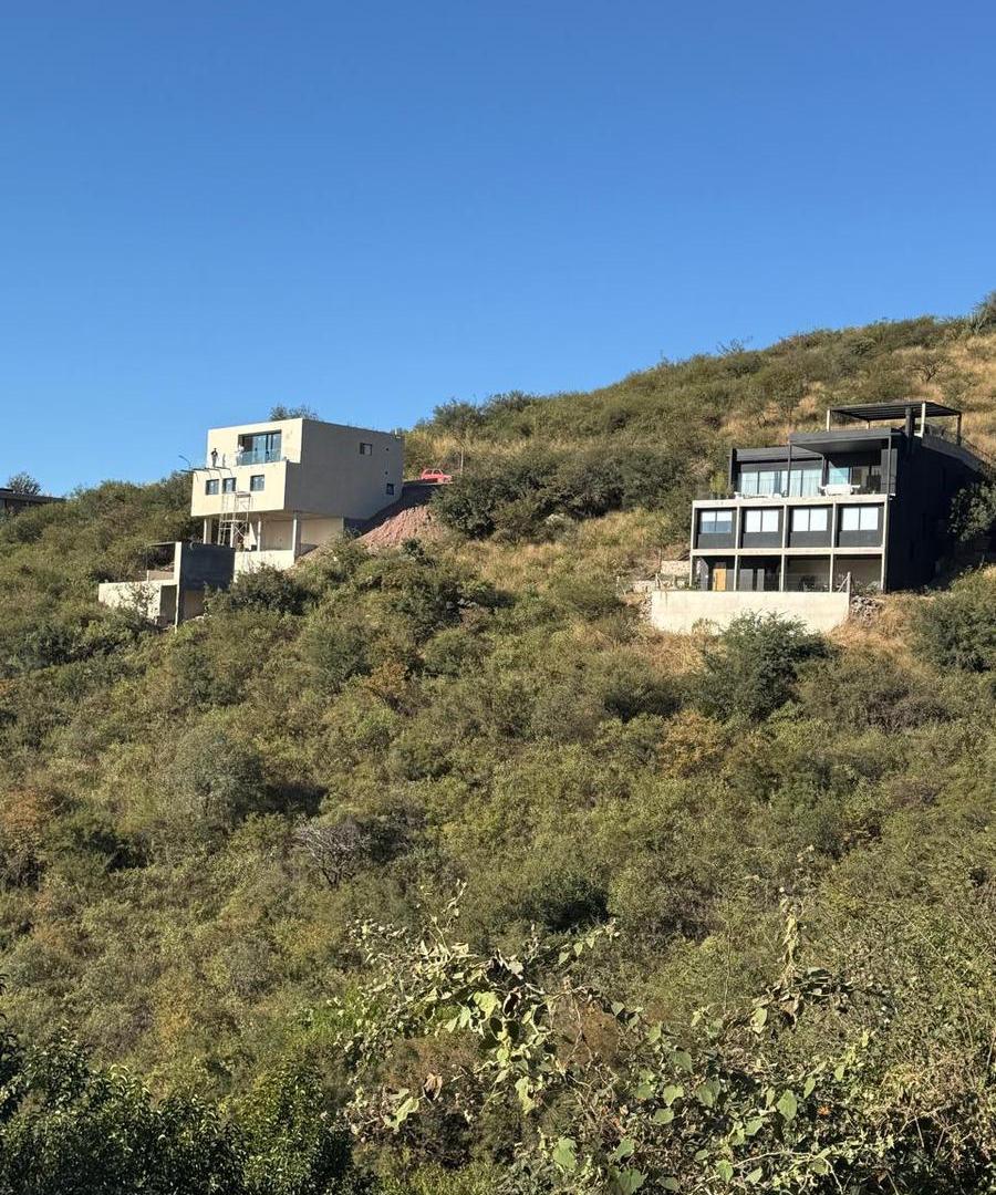 Foto de Terreno en Venta en Country La Deseada La Calera, imagen 3
