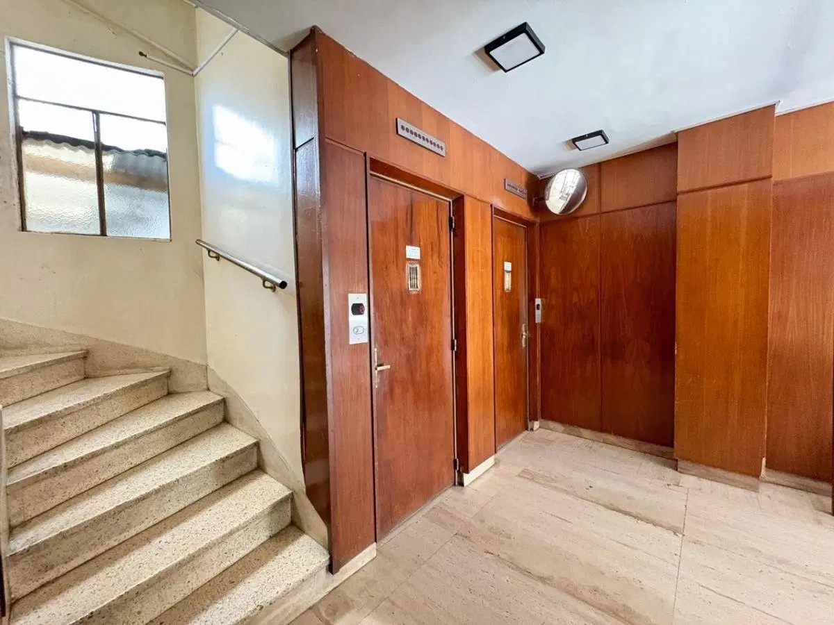 Depto - Venta - 4 dorm - Centro 3