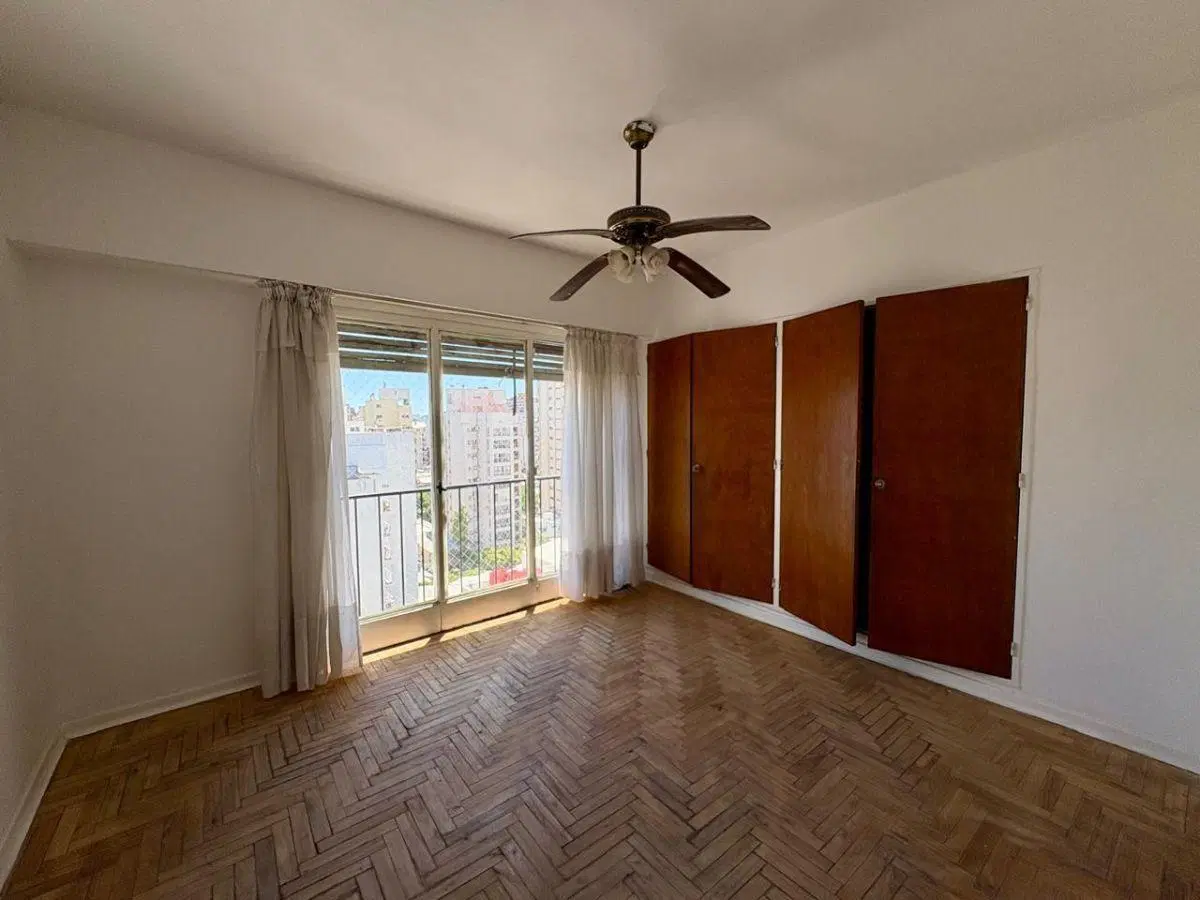 Depto - Venta - 4 dorm - Centro 5