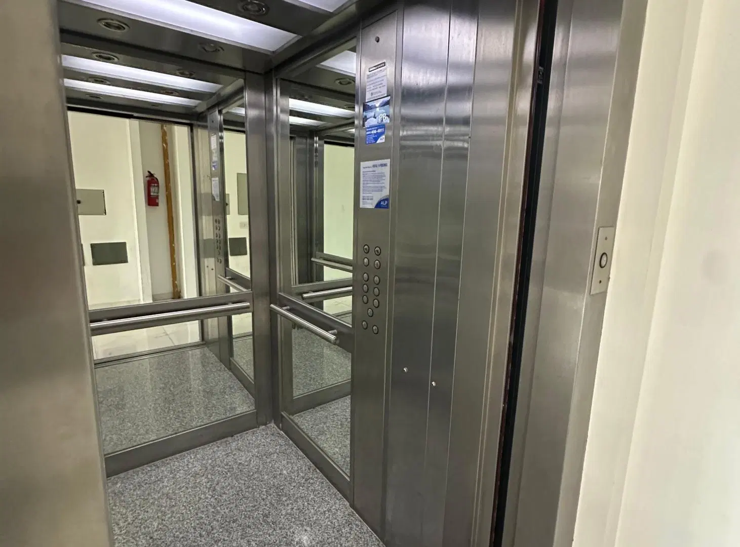 Alquiler Monoambiente sobre Avenida 38 2