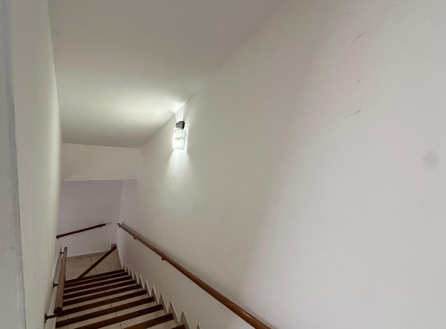 Foto de Alquiler Depto 1 dorm. Lavadero semicubierto, imagen 3